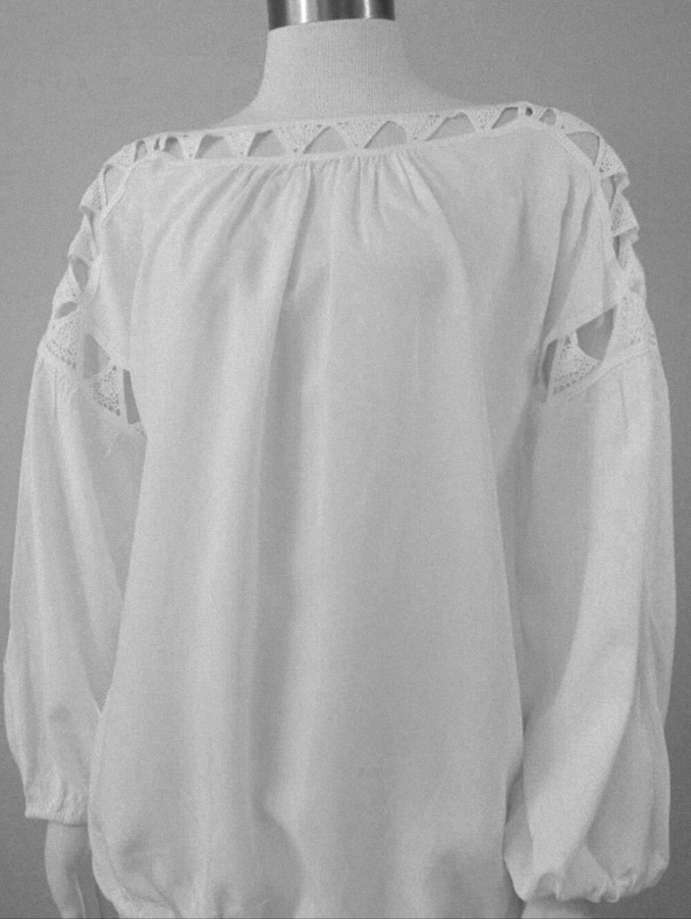 Max Edition White Crochet-Trim Long Sleeve Blouse